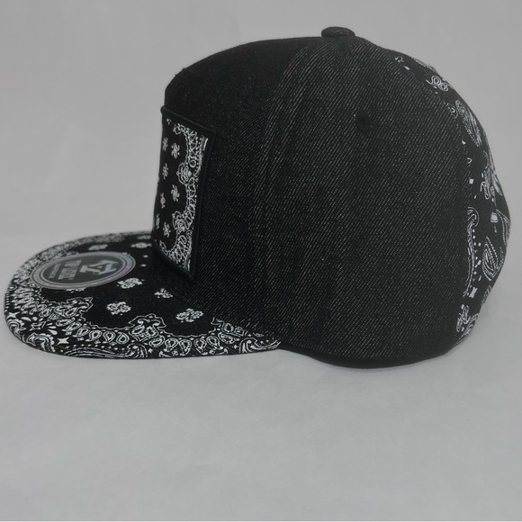 Top Level Bandana Embroidered Cap Print Paisley Snapback - Picture 5 of 6